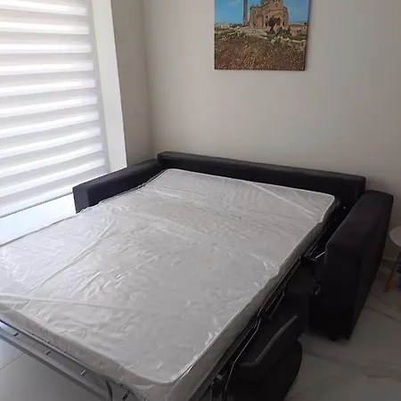 54 One By Rw San Julian's *